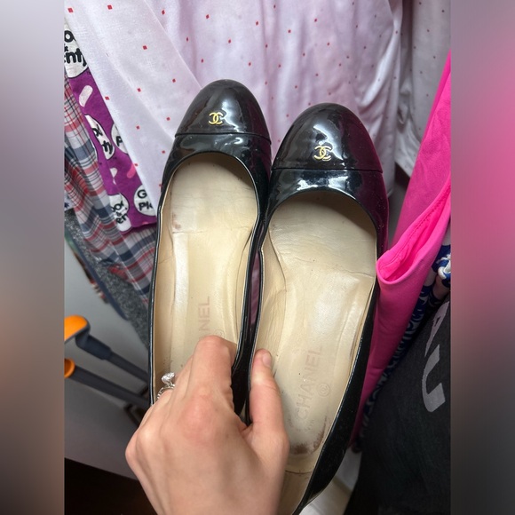 Chanel patent leather flats - Picture 6 of 9